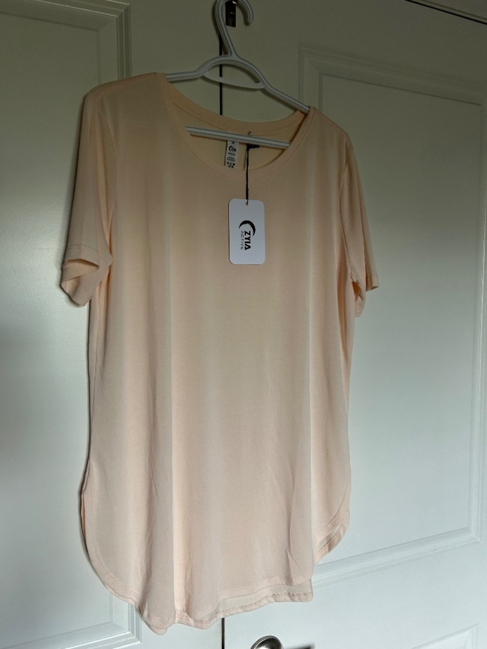 Zyia swoop T